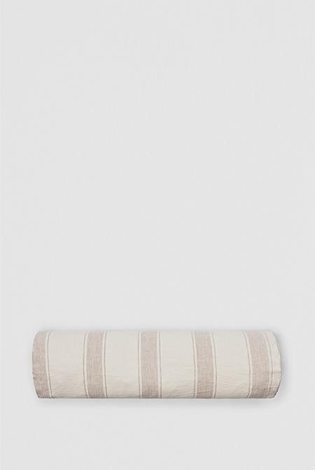 Ines 65x18x18 Cushion