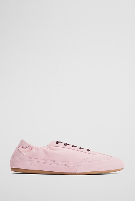 Mica Sneaker