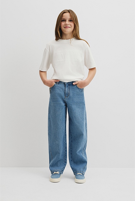 Curved Seam Jean