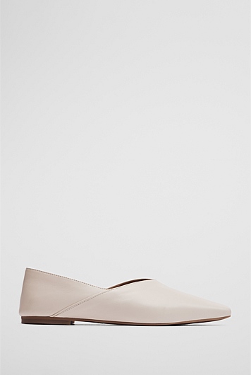 Valentine Flat