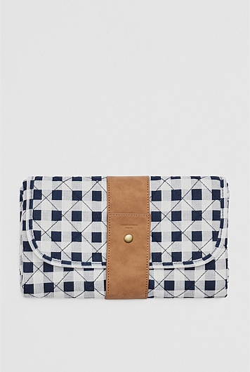 Woven Change Mat