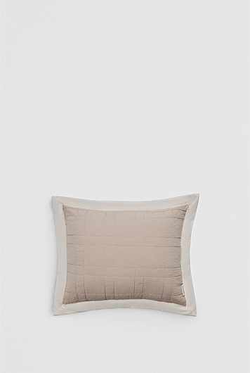 Edie 30x40 Cushion