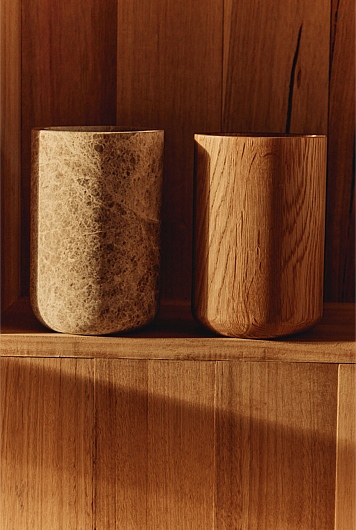 Mel Oak Vase