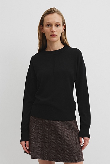 Lightweight Merino Wool Crew Neck Knit