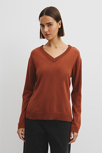 Lightweight Merino V-Neck Knit