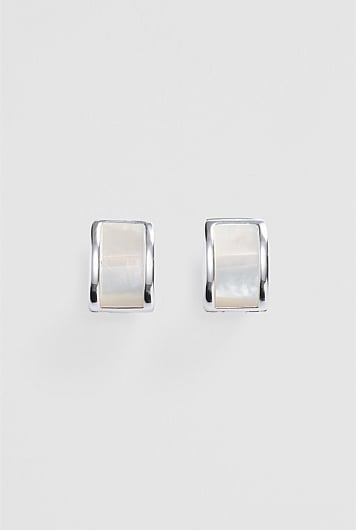 Ivy Huggie Earring