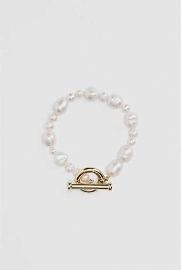 Lila Freshwater Pearl Bracelet