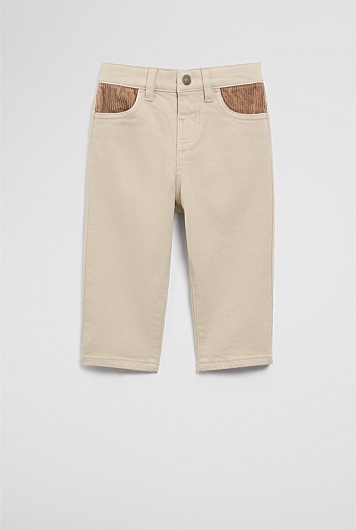 Pocket Detail Jean
