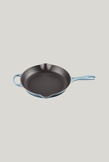 Signature Cast Iron Round Skillet 26cm