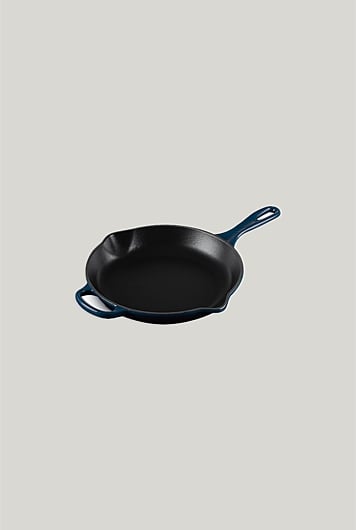 Signature Cast Iron Round Skillet 26cm