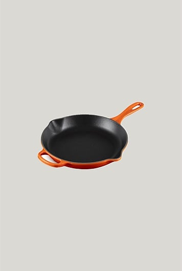 Signature Cast Iron Round Skillet 26cm