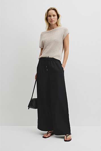 Pull-On Linen Pant