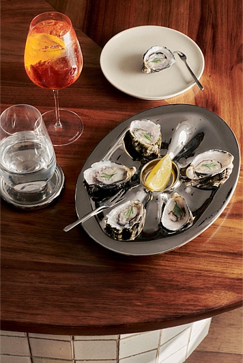 Polly 6 Piece Oyster Plate