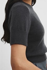 GCS-certified Cashmere Blend Crop Short Sleeve Roll Neck Knit