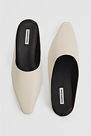 Kamie Flat