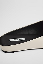 Kamie Flat