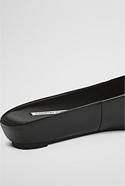 Kamie Flat