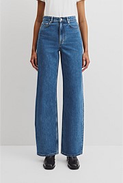 Straight Leg jean