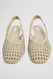 Nina Heel