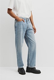 Loose Straight Leg Jean