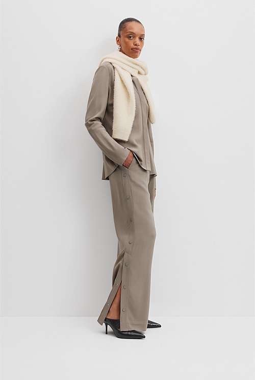 Side Snap Pant
