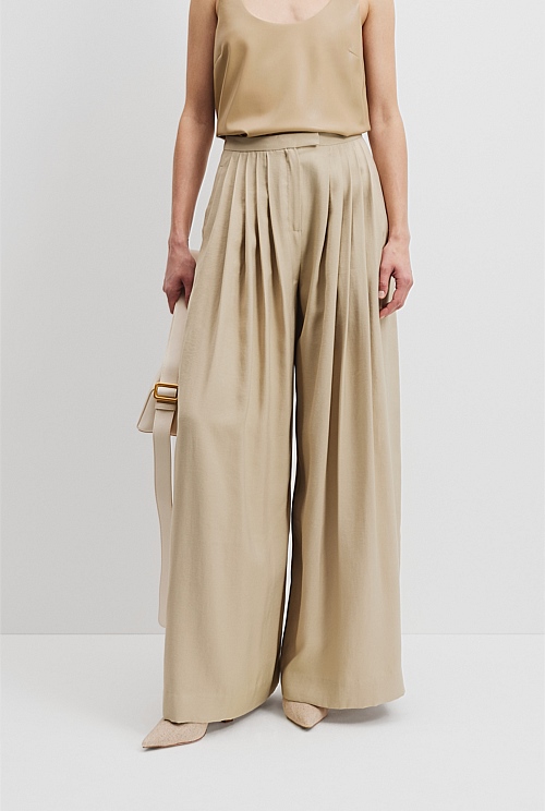 Palazzo Pleat Pant