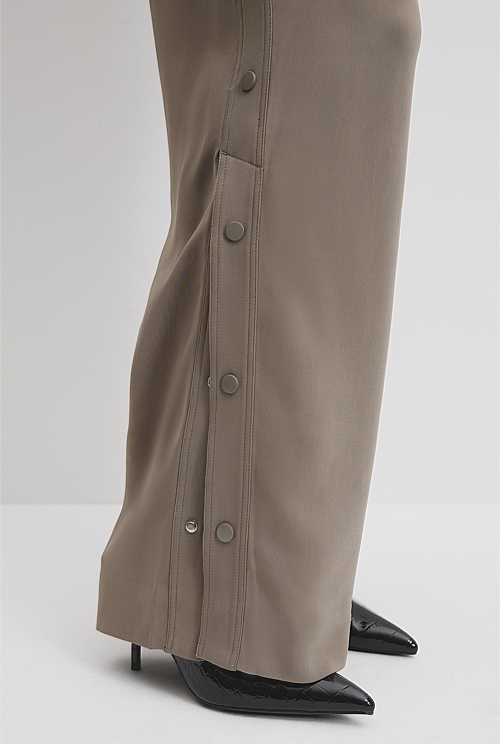 Side Snap Pant