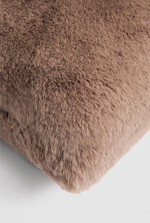 Hailey 40x80 Cushion Hailey 40x80 Cushion