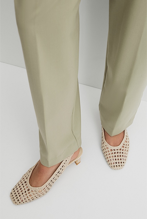 Nina Heel