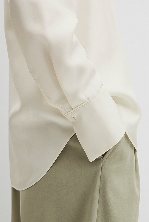 Silk Shirt Silk Shirt
