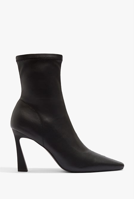 Shop Women's Flat & Heeled Boots Online - Country Road