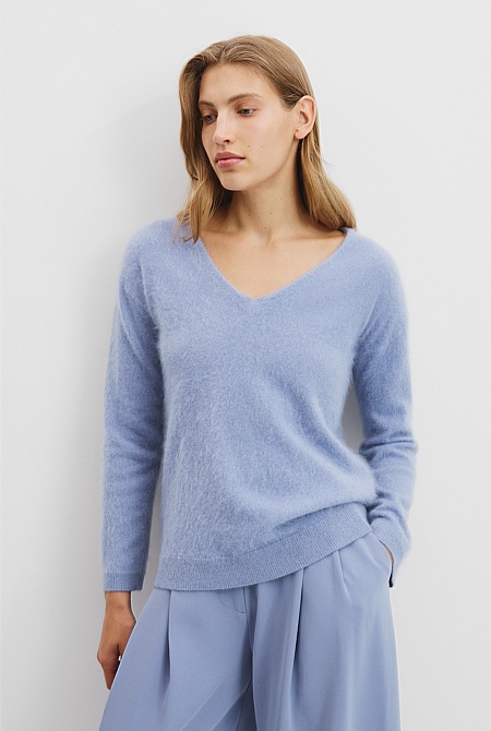 Cashmere V-Neck Knit
