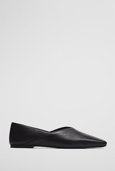 Valentine Flat