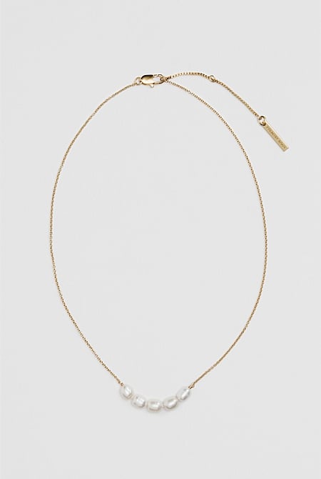 Mia Freshwater Pearl Necklace