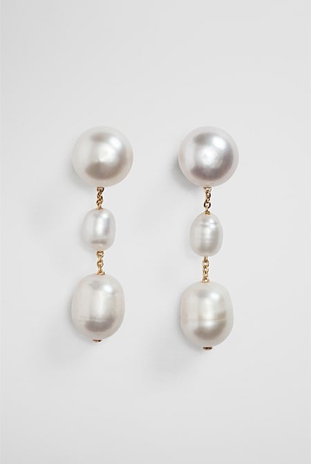 Mia Freshwater Pearl Earring