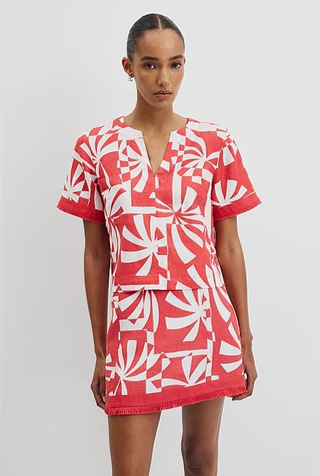 Organically Grown Linen Print Fray Popover Top