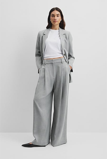 Soft Pleat Pant