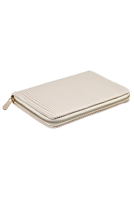 Bella Jewellery Portfolio Bone