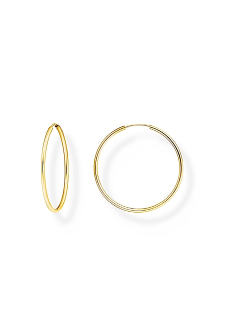 Essential Medium Hoop Earrings In Gold