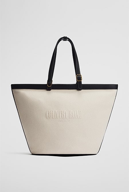 Curved Logo Shopper