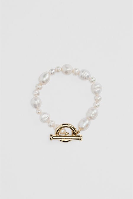 Lila Freshwater Pearl Bracelet