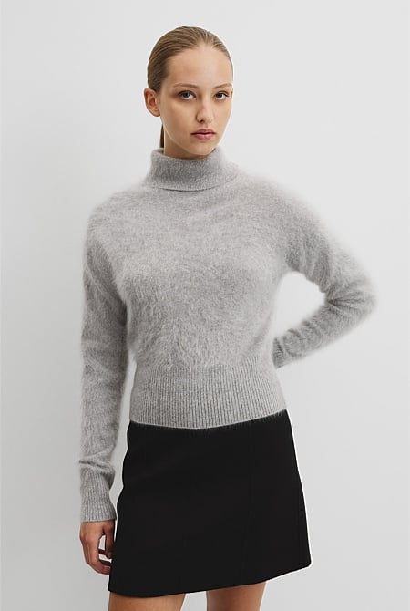 Cashmere Roll Neck Knit