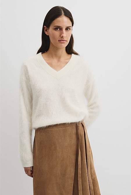 Cashmere V-Neck Knit