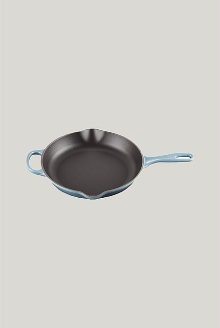 Signature Cast Iron Round Skillet 26cm