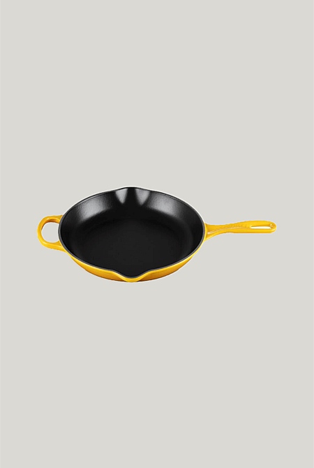 Signature Cast Iron Round Skillet 26cm