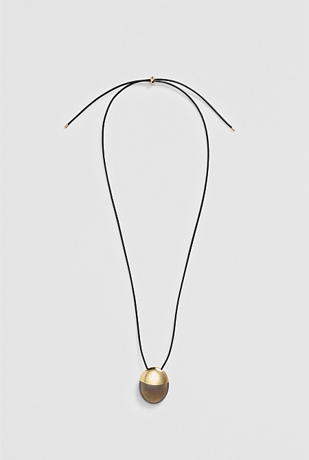 Ora Necklace