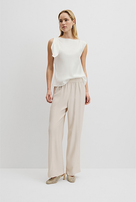 Panel Pull On Pant