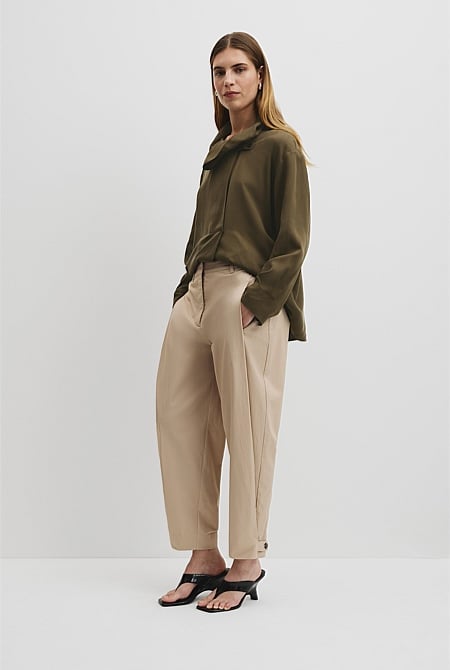 Tapered Barrel Pant