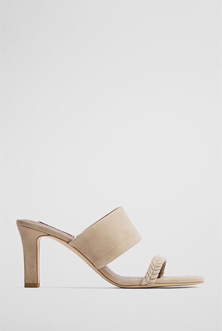Samantha Heel