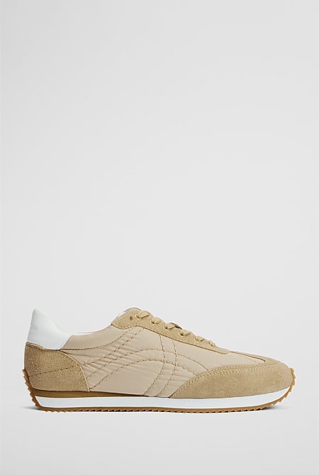 Jaya Sneaker